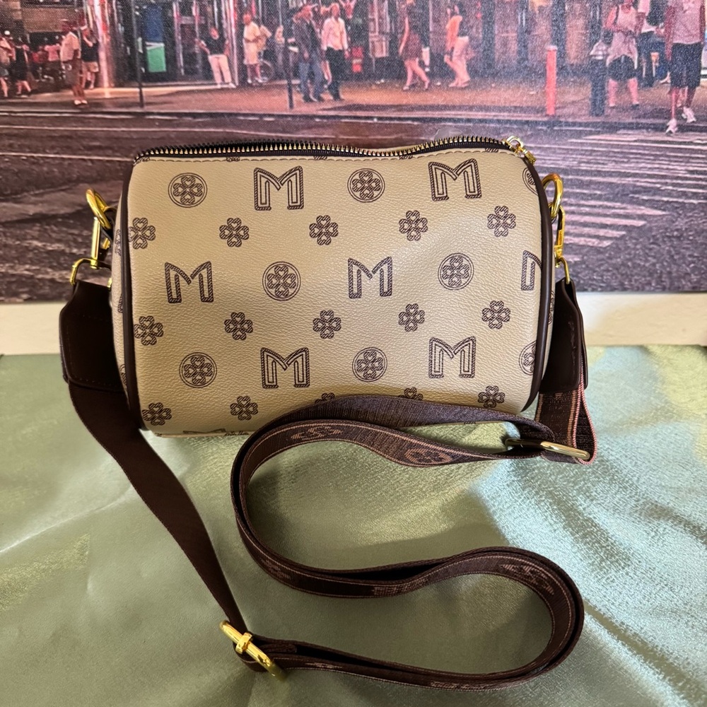 YNS Crossbody Bag with Brown and Tan Design
